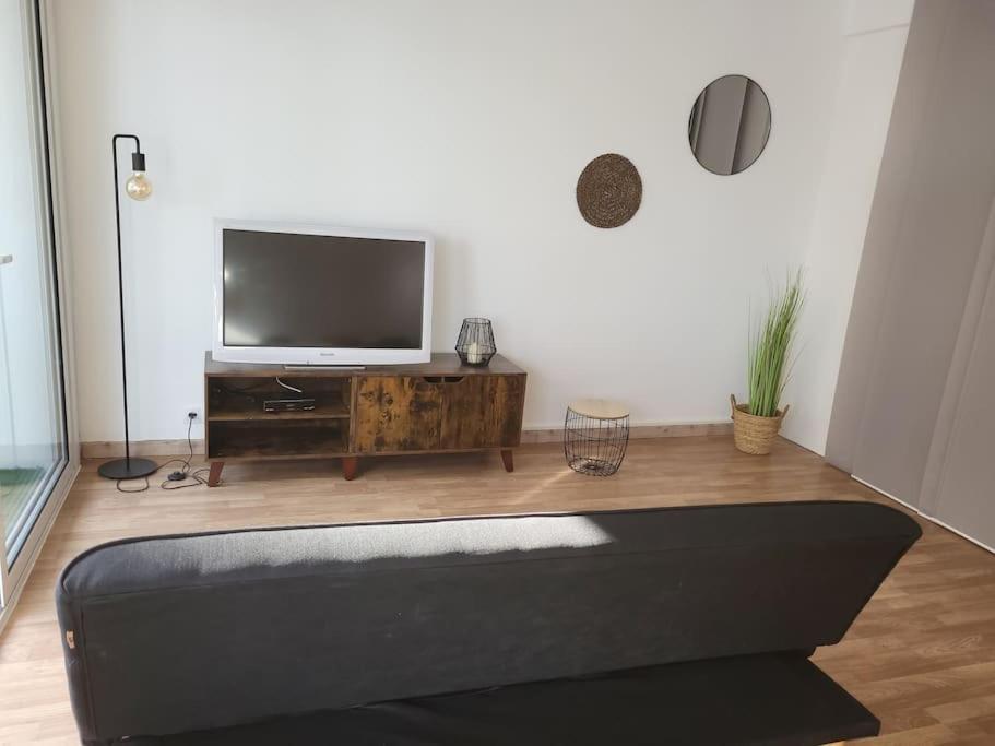 Superbe Apartement En Residence Avec Piscine Roses Kültér fotó