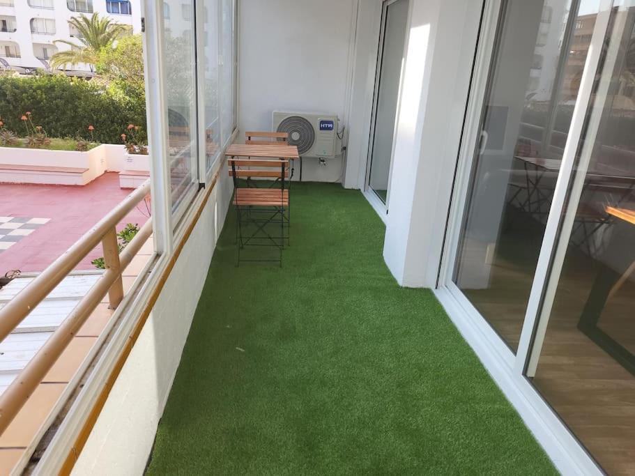 Superbe Apartement En Residence Avec Piscine Roses Kültér fotó